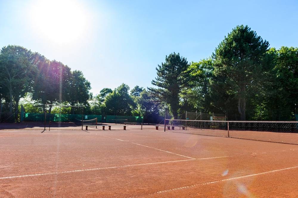 Tennis court