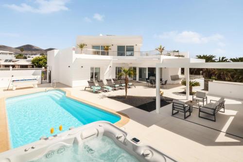 Calero Sails By Buenavilla in Unknown City, Spain