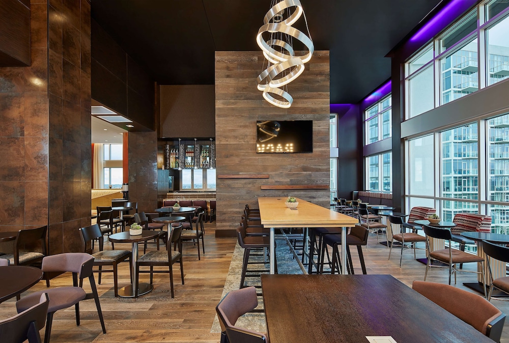 Hampton Inn & Suites Atlanta Midtown - photo 42