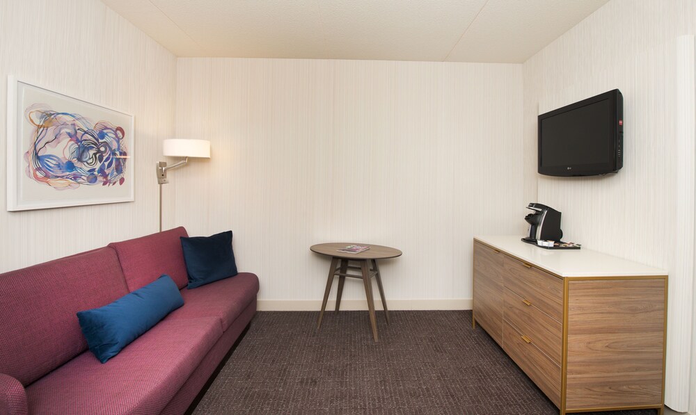 Delta Hotels by Marriott Detroit Novi - photo 3