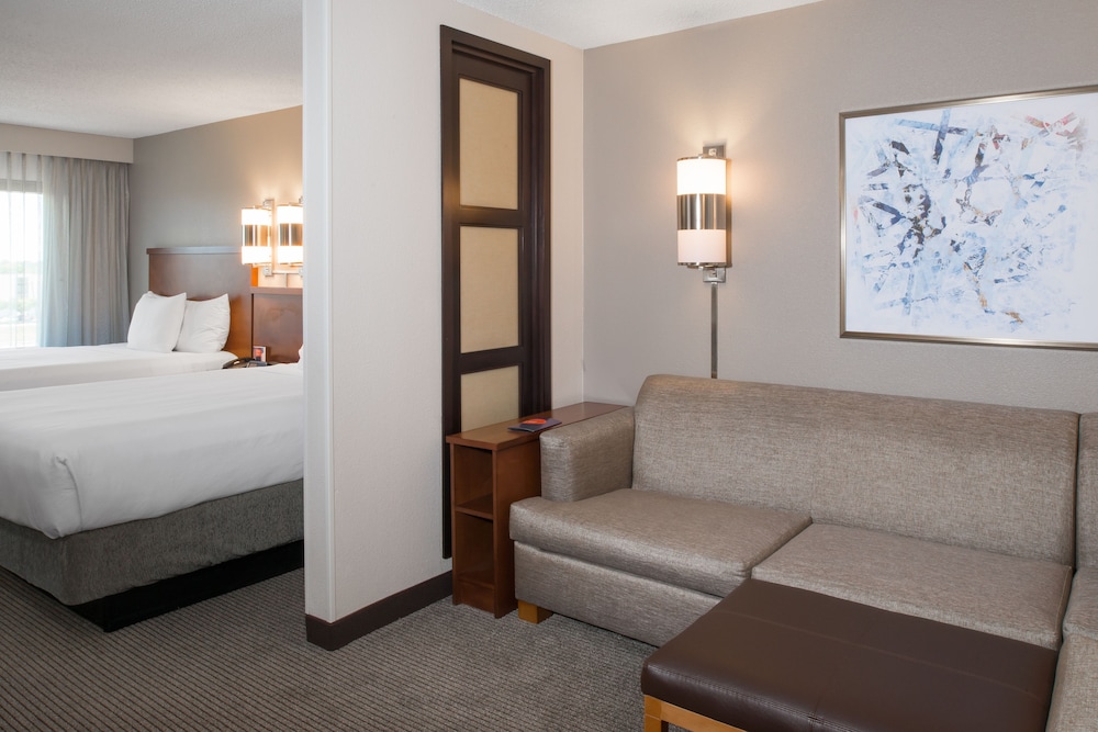 Hyatt Place Dallas North Arlington Grand Prairie - photo 12
