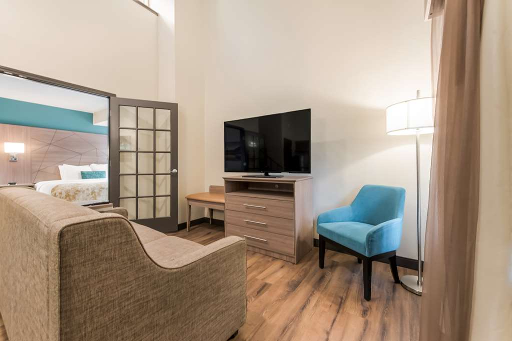 Best Western Fishkill Inn & Suites - photo 28