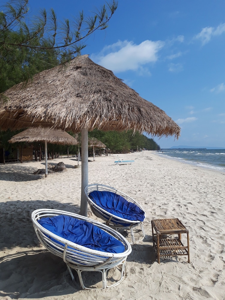 Hula Hula in Koh Kong, Cambodia