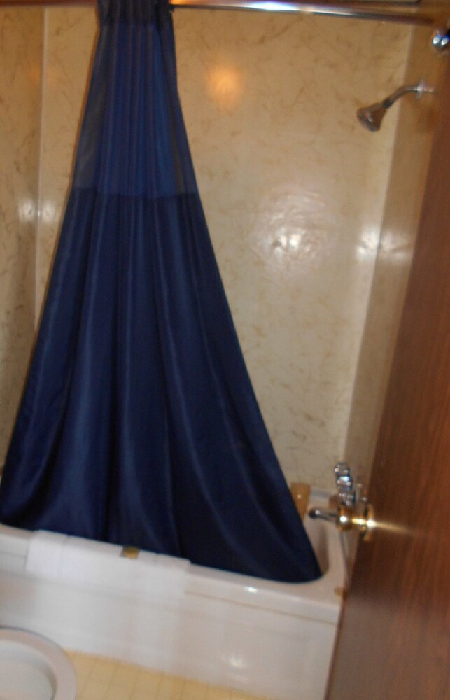 Super Saver Inn - photo 30