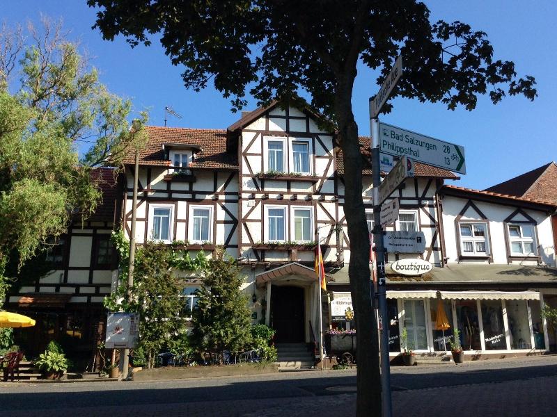 Thüringer Hof - carbon neutral hotel in Heringen