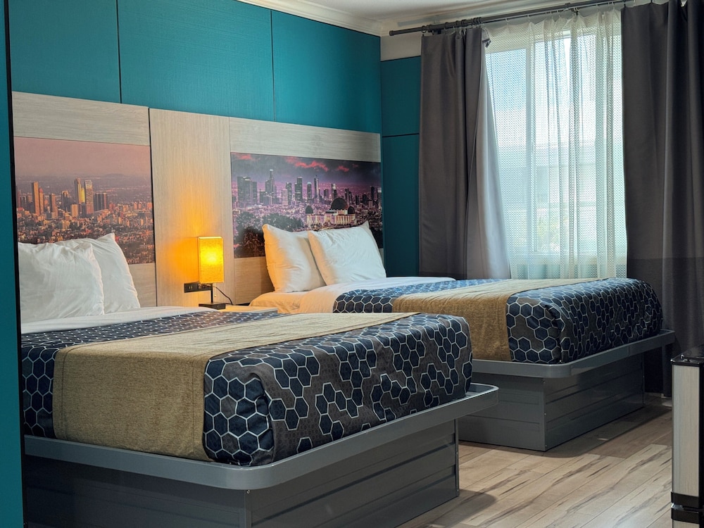 Hometel Suites Los Angeles - photo 21