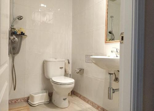 Apartamento Entrerios — 4-Star Luxury Hotel in Barbastro, Spain