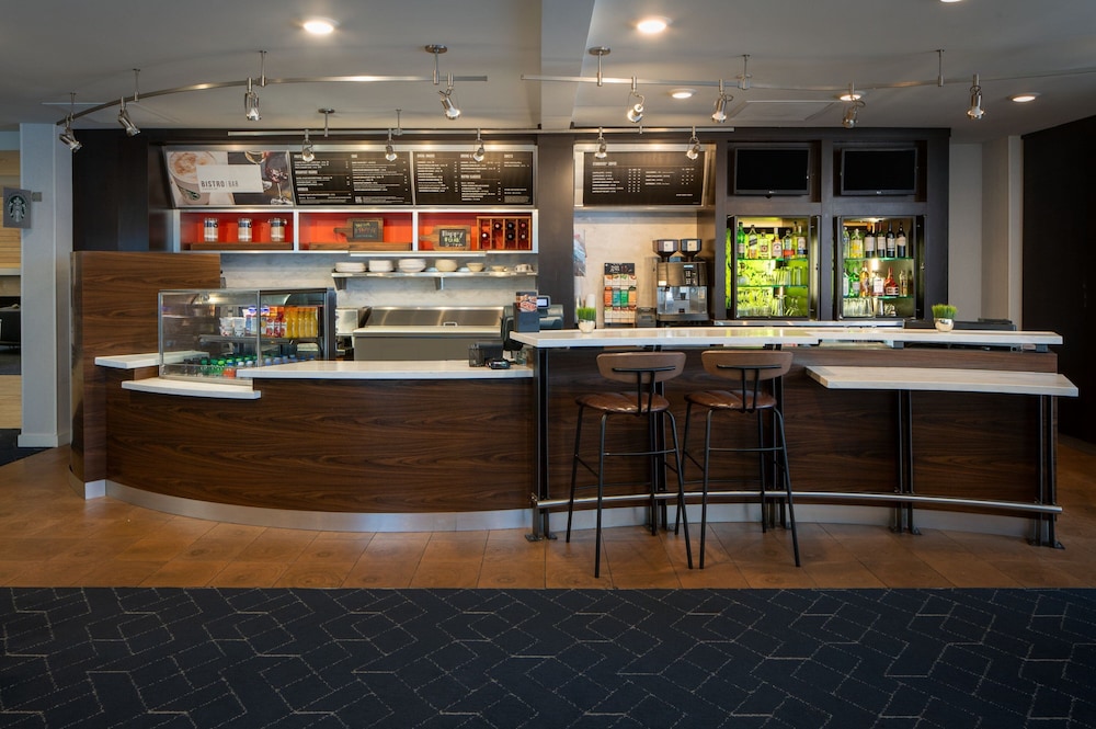 Courtyard by Marriott Decatur - photo 24