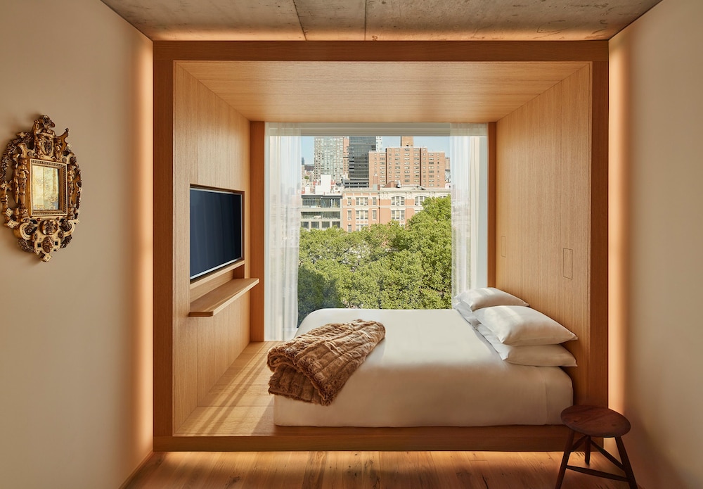 PUBLIC an Ian Schrager hotel - photo 17