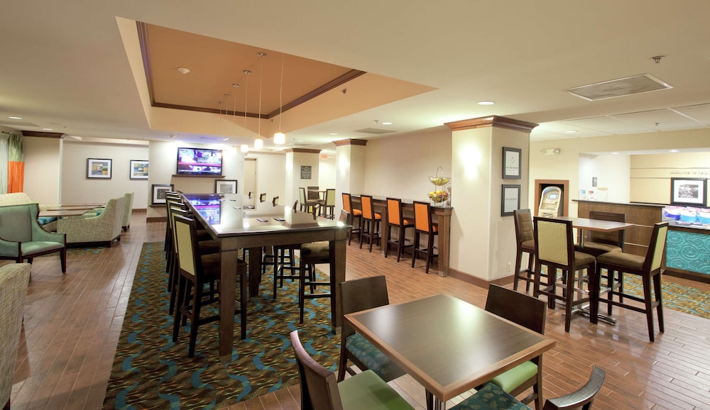 Hampton Inn by Hilton Lexington Park - photo 3