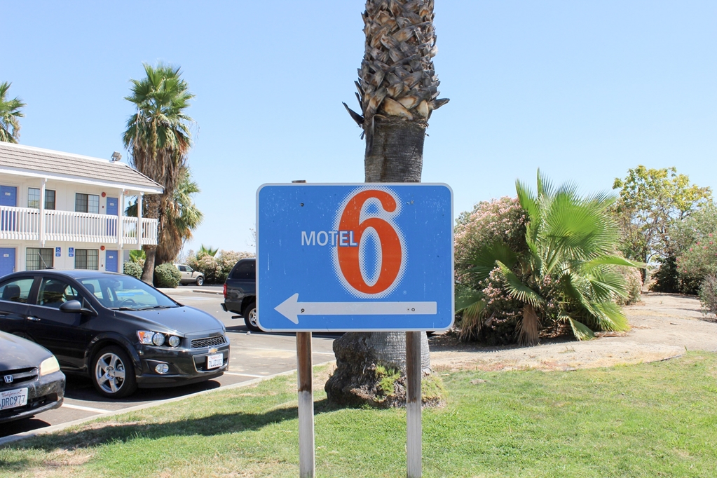 Motel 6 Coalinga CA East - photo 9