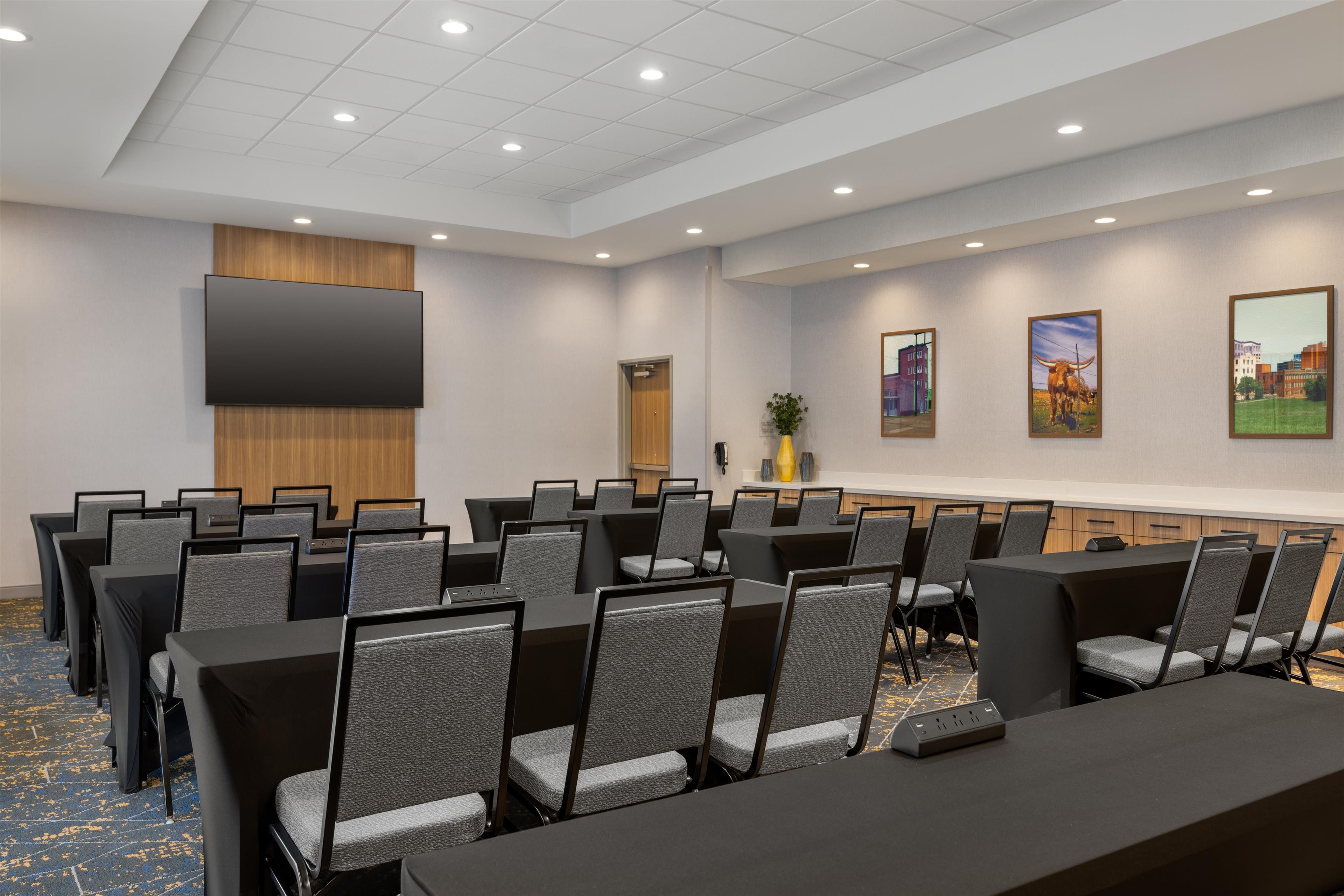 Hampton Inn by Hilton Wichita Falls North - photo 30