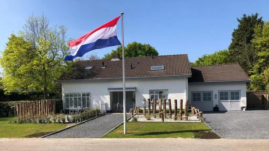 Apartment Casa Di Mare — 4-Star Luxury Hotel in Oostkapelle, Netherlands