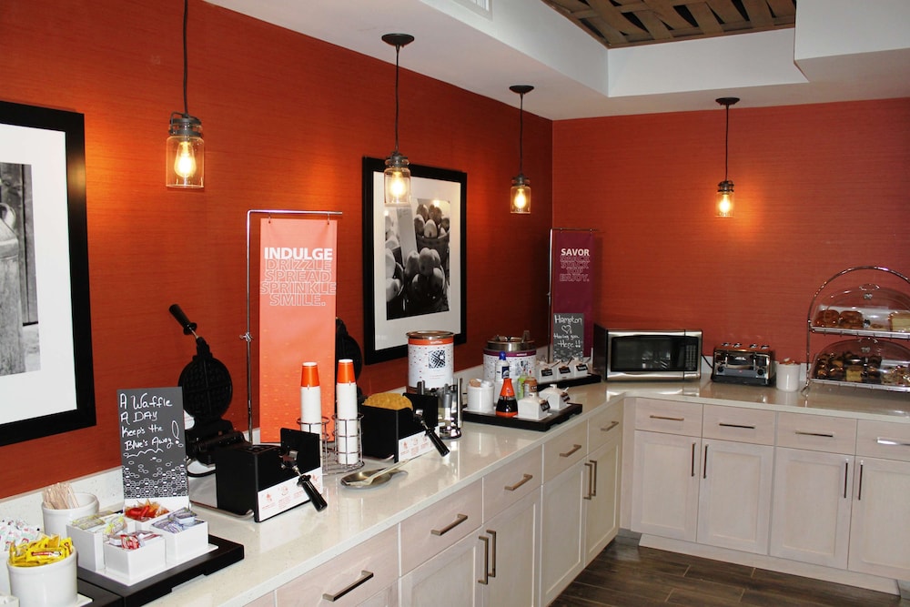 Hampton Inn by Hilton Forsyth - photo 42