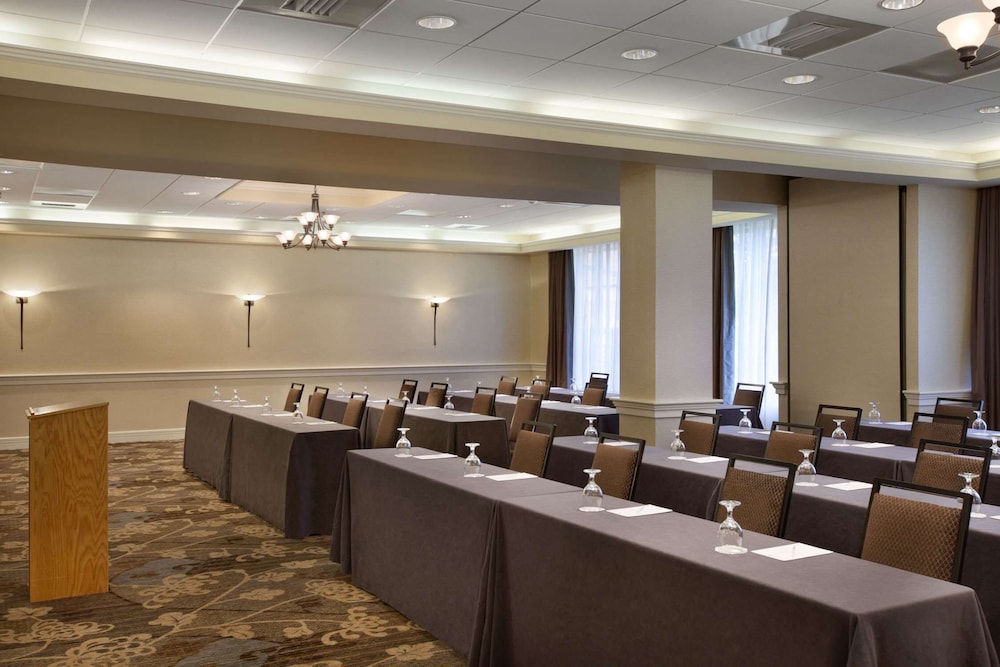 Embassy Suites by Hilton Portland Maine - photo 45