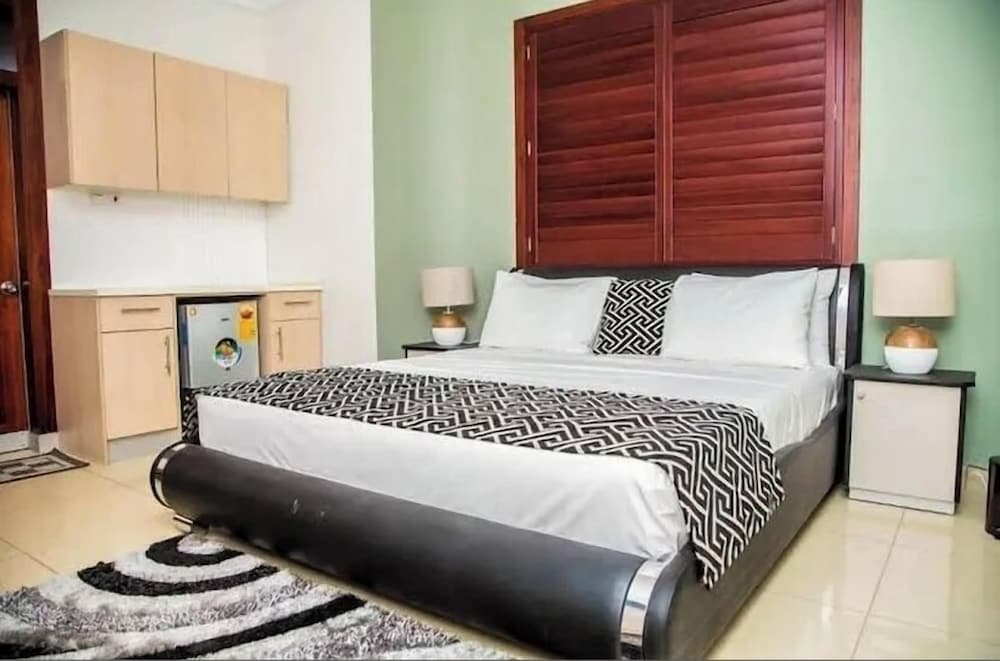 The Outback Hotel — Accra — photo 4