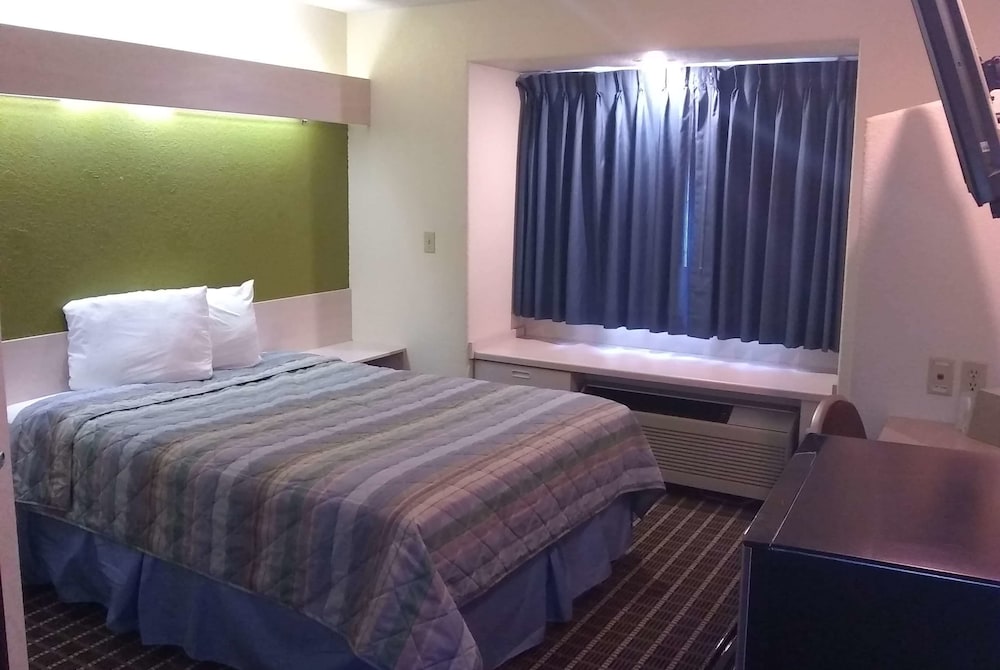 Travelodge by Wyndham Chadron - photo 4