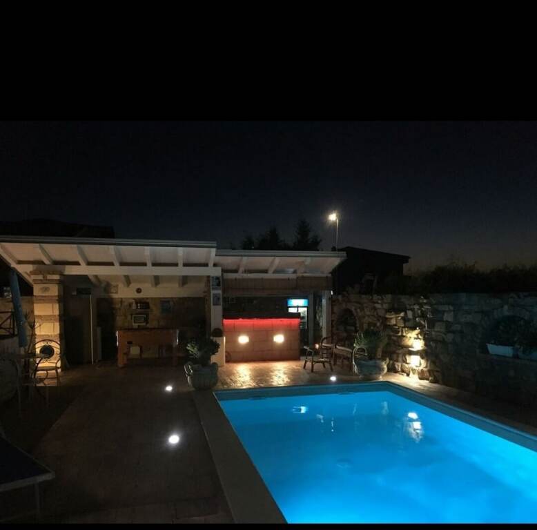 Villa Irma guest house — 4-Star Luxury Hotel in Crotone, Italy