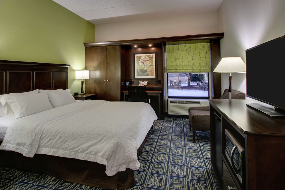 Hampton Inn DuBois - photo 10