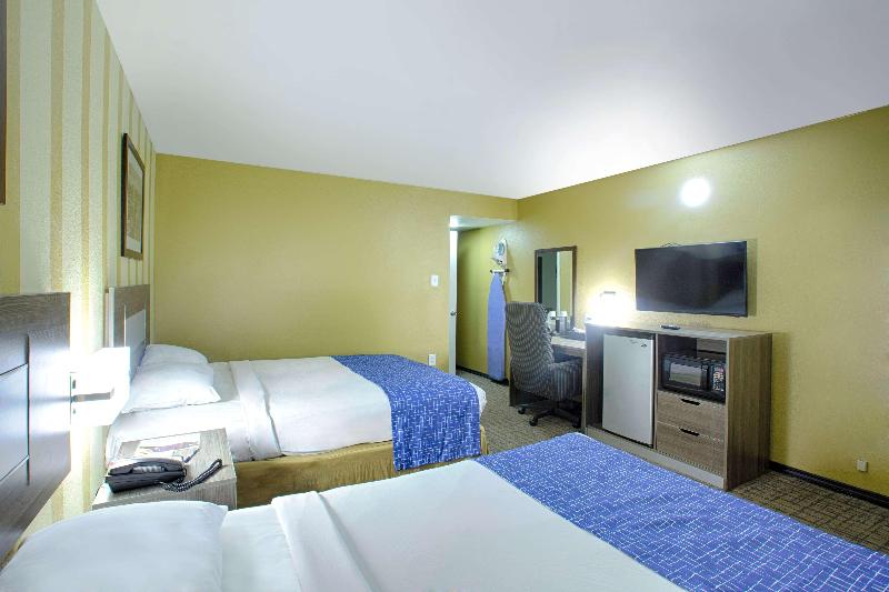 Travelodge by Wyndham Phoenix Downtown - photo 33