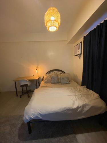 The Mood Shift — 4-Star Luxury Hotel in Manila, Philippines