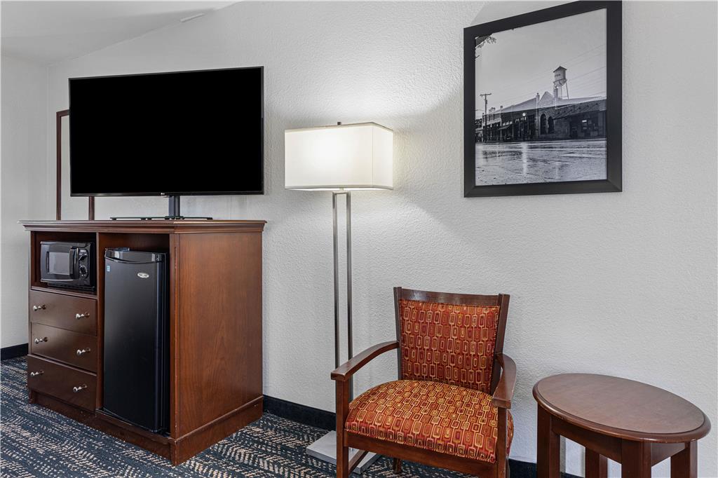 Best Western Canton Inn - photo 12