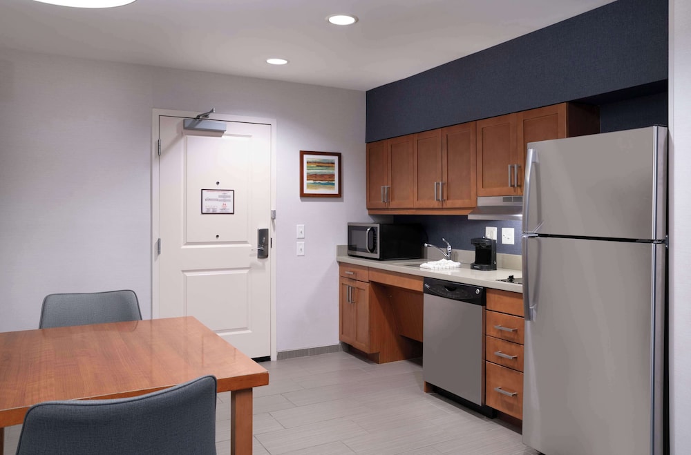 Homewood Suites by Hilton Gateway Hills Nashua - photo 15