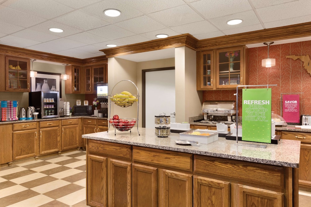 Hampton Inn & Suites Tarpon Springs - photo 31