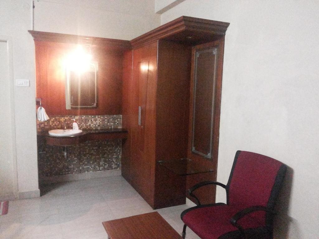 SR Ashwin Residency in Tiruvallur, India