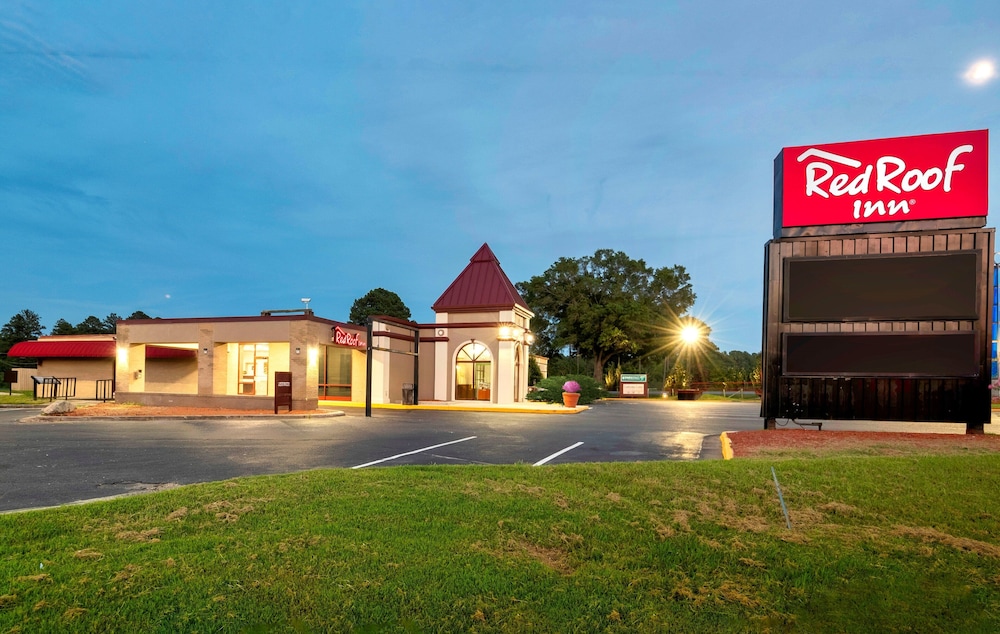 Red Roof Inn Petersburg Fort Lee - photo 39