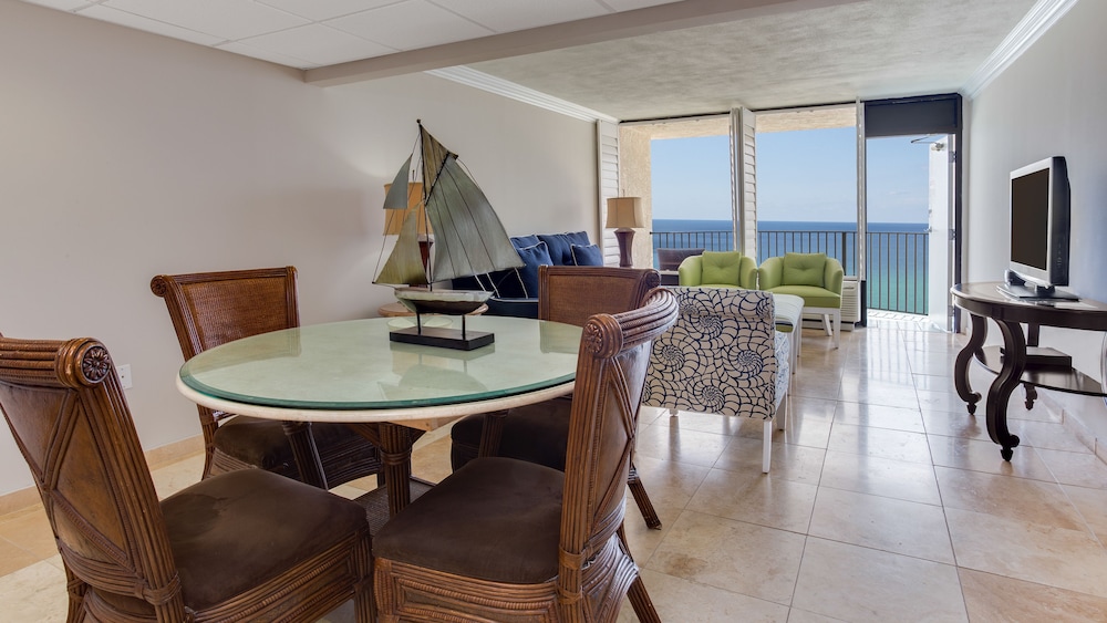 Holiday Inn Resort Panama City Beach by IHG - photo 12