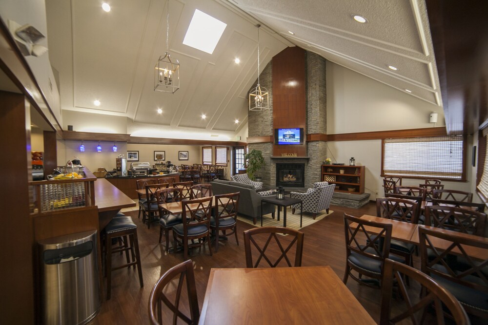 New Haven Village Suites - photo 29
