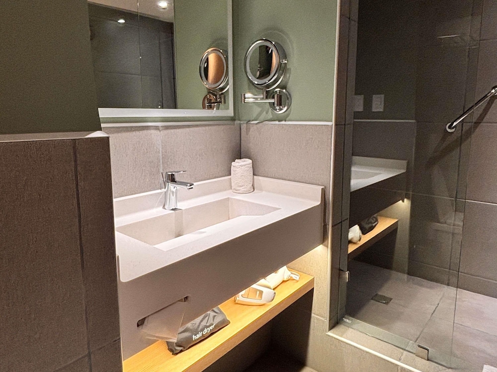 Novotel Monterrey Valle