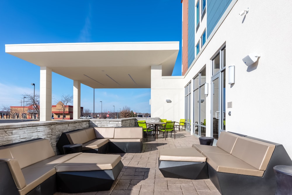 SpringHill Suites by Marriott Columbia - photo 35