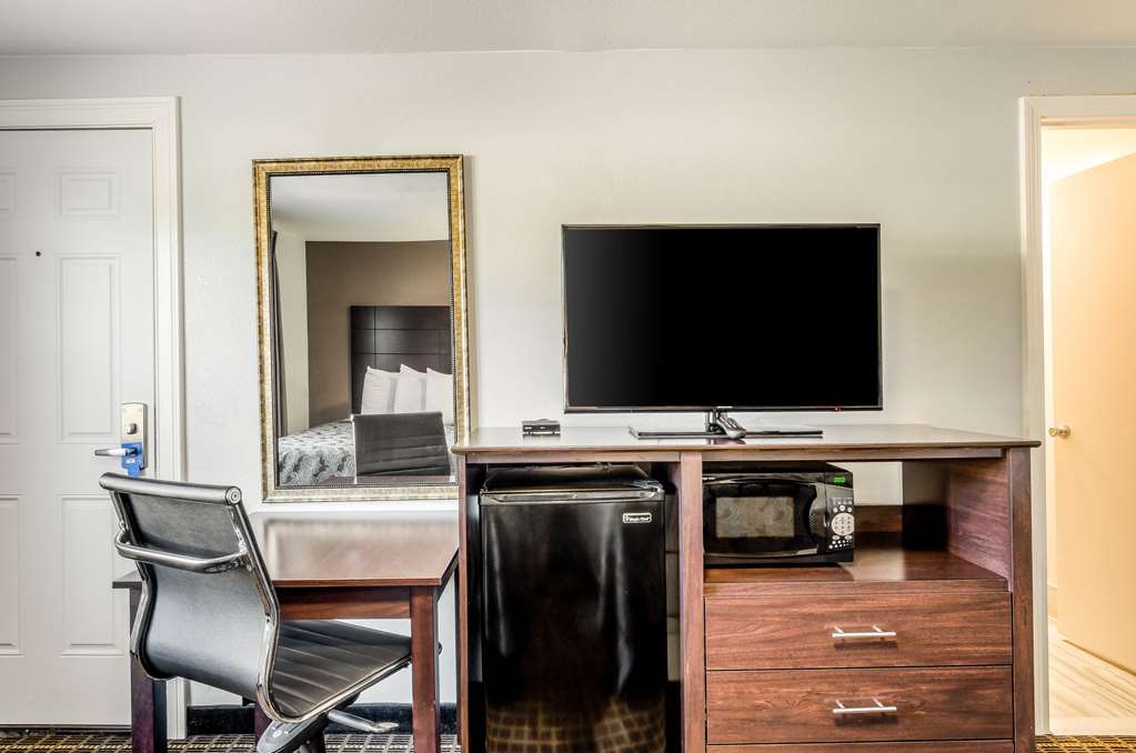 Rodeway Inn Middleboro Plymouth - photo 21