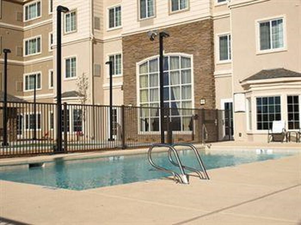 Staybridge Suites Albuquerque Airport by IHG - photo 36