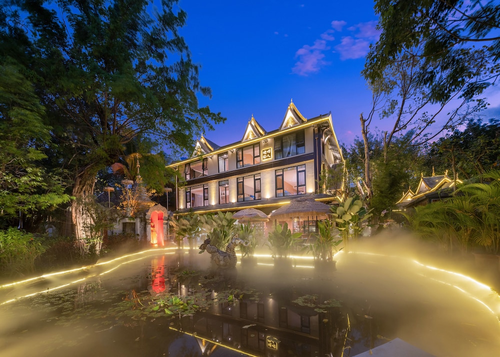 Yun Guan Shunde Renjia Resort Hotel in Jinghong, People's Republic of China