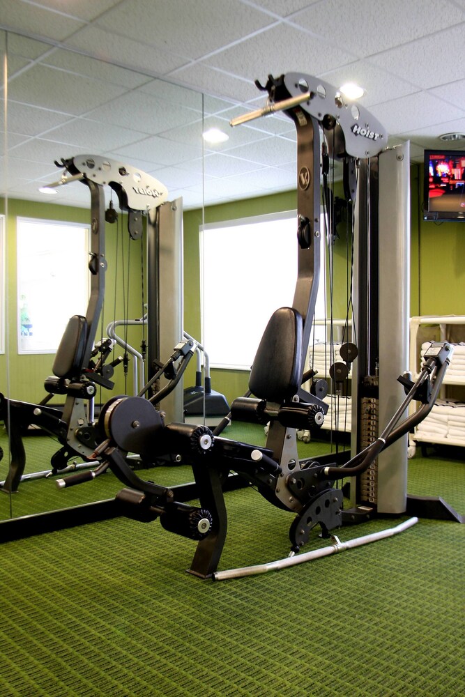 Fairfield Inn and Suites by Marriott Marion - photo 8