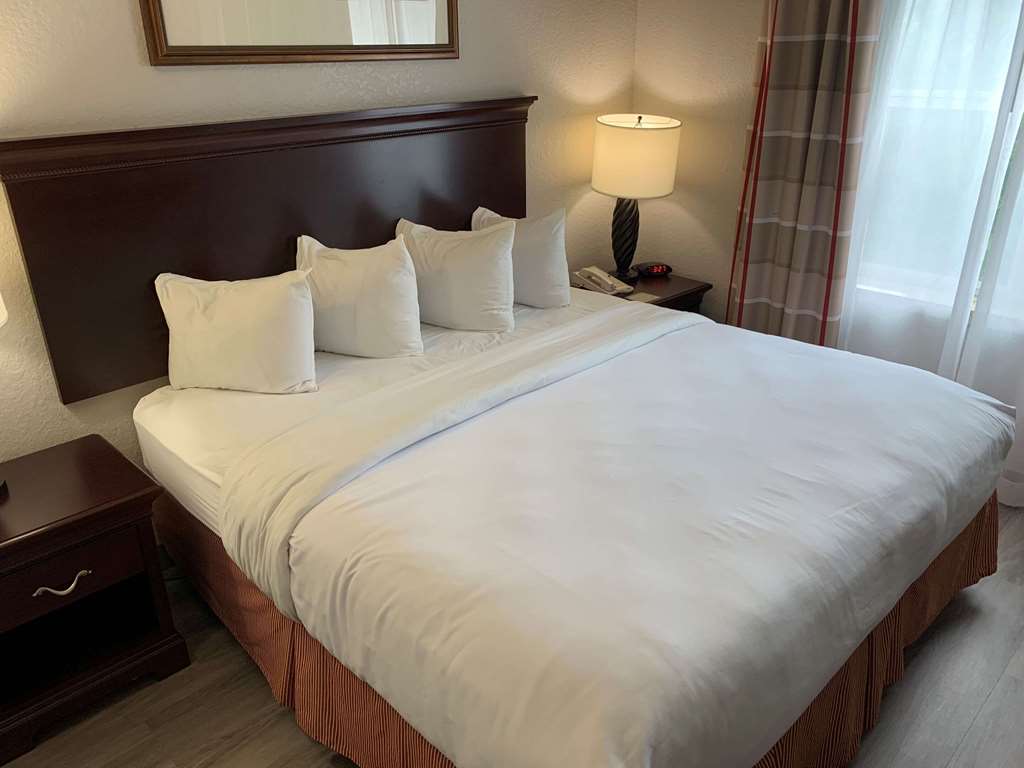 Country Inn & Suites by Radisson Jacksonville West FL - photo 6