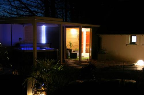 SPA Et Sauna Privatifs - last minute hotel in Unknown City