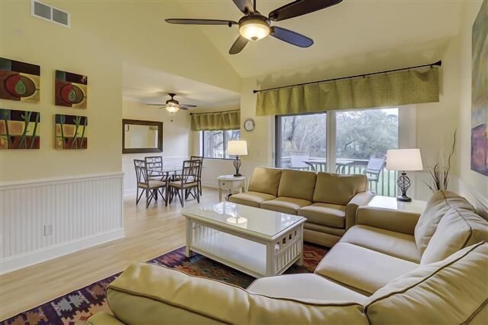 2359 Racquet Club at The Sea Pines Resort - photo 8