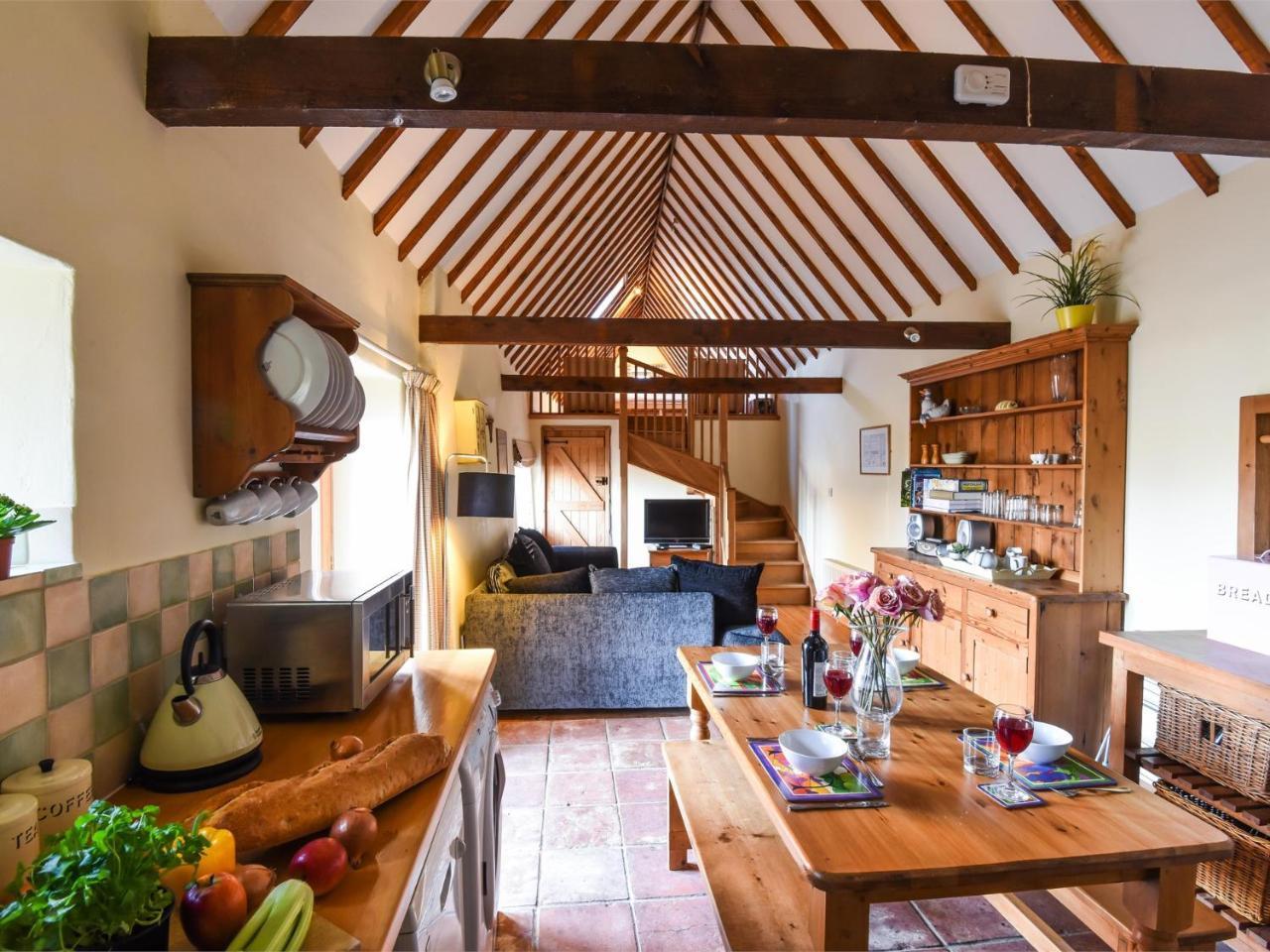 2 Bed in Briston KT009 — hotel in Briston