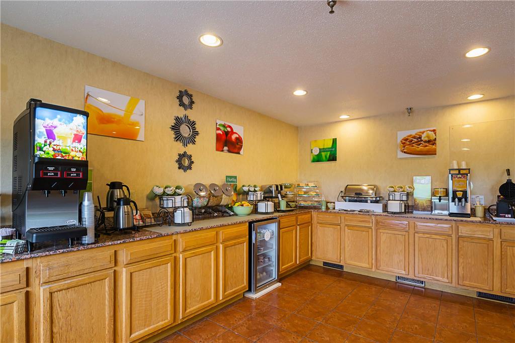 Quality Inn Waverly - photo 35