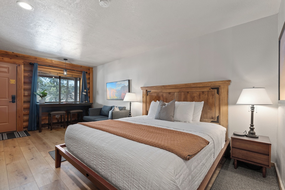 Duck Creek Village Inn - photo 118