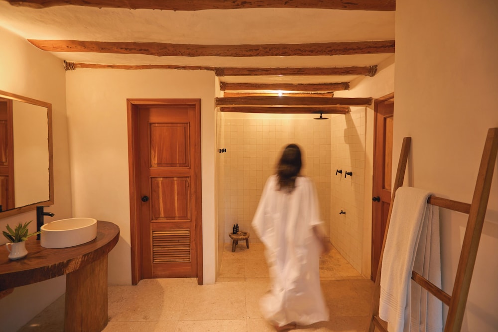 Ser Casasandra Boutique Hotel