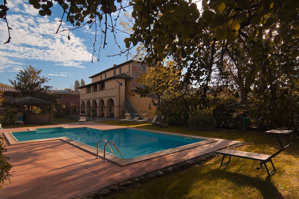 Podere Violino - carbon neutral hotel in Sansepolcro