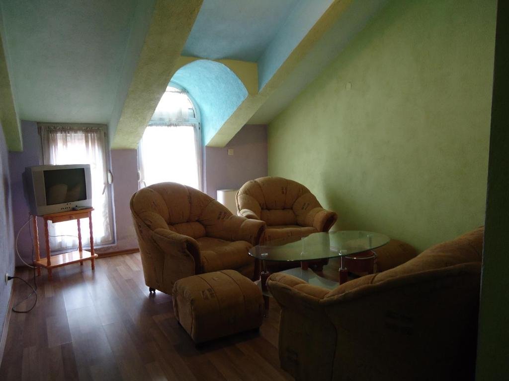 Dionis Hotel — hotel in Petrich