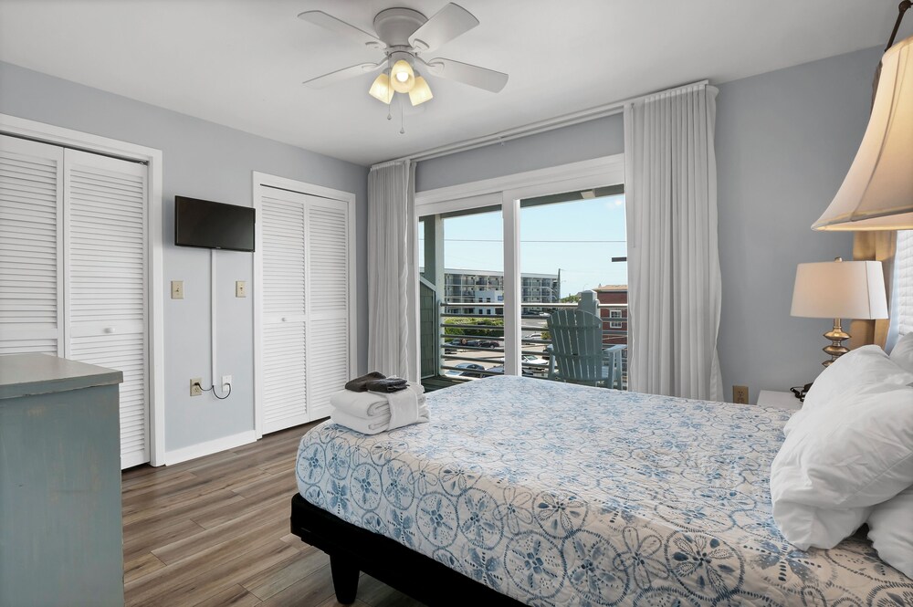 Sandpeddler Inn & Suites - photo 47