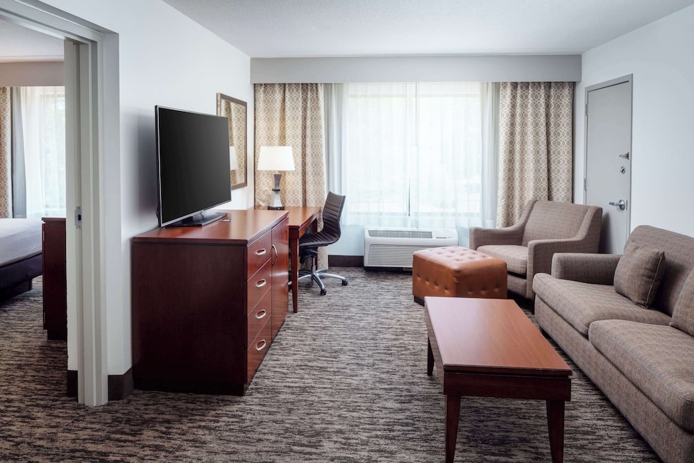 DoubleTree by Hilton Princeton - photo 13
