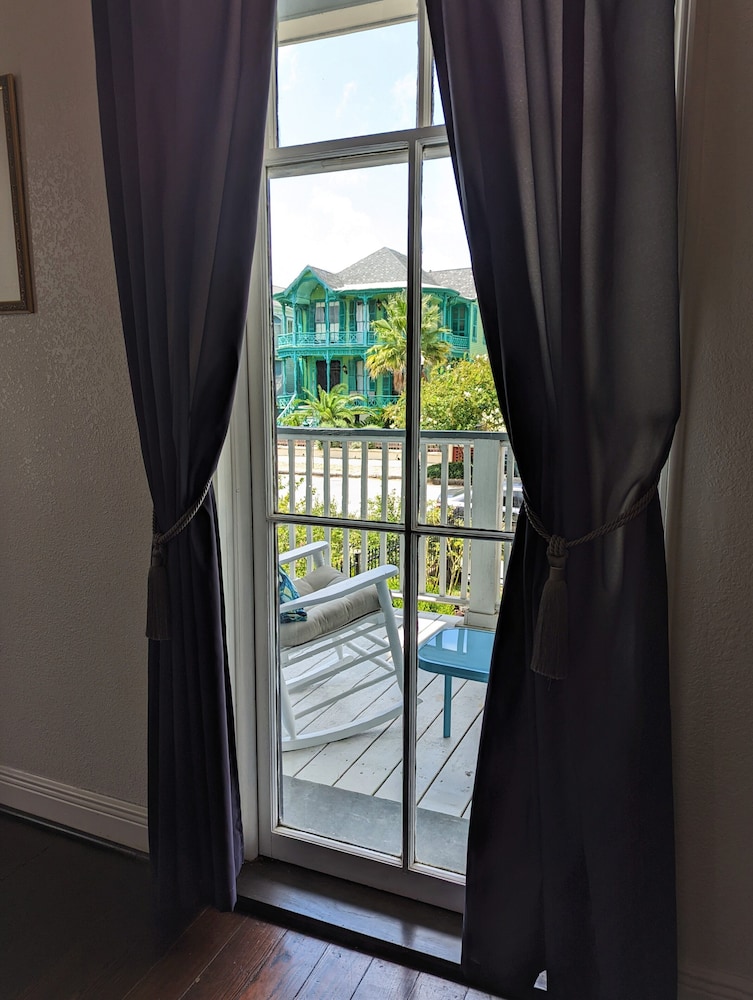 The 1890 Freeman House - photo 46